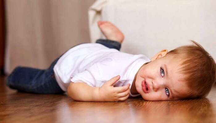 Những điều cha mẹ nên làm khi trẻ sốt cao co giật -9 Những điều cha mẹ nên làm khi trẻ sốt cao co giật -9