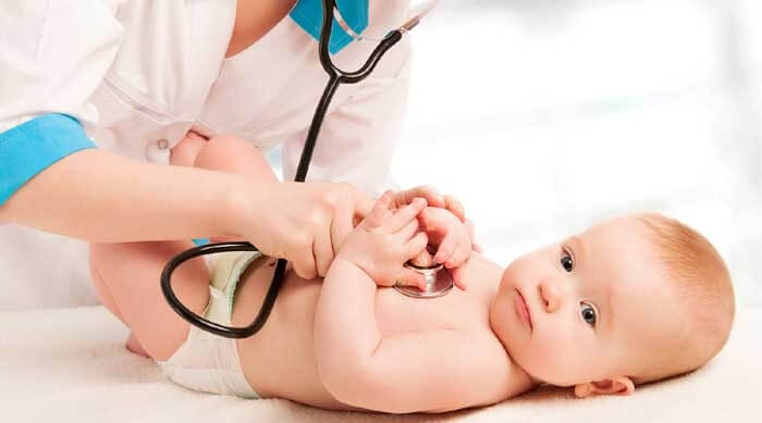Trẻ đi ngoài màu xanh - Nguyên nhân và cách xử lý hiệu quả -2 Trẻ đi ngoài màu xanh - Nguyên nhân và cách xử lý hiệu quả -2